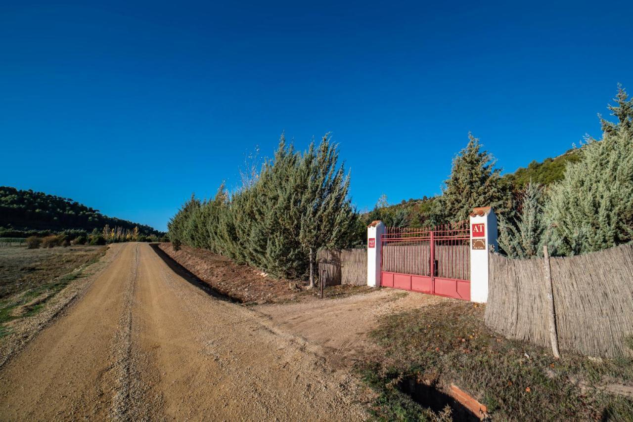 Casa Rural La Canadiense Log Cabin Guest House Buenache de la Sierra Екстериор снимка